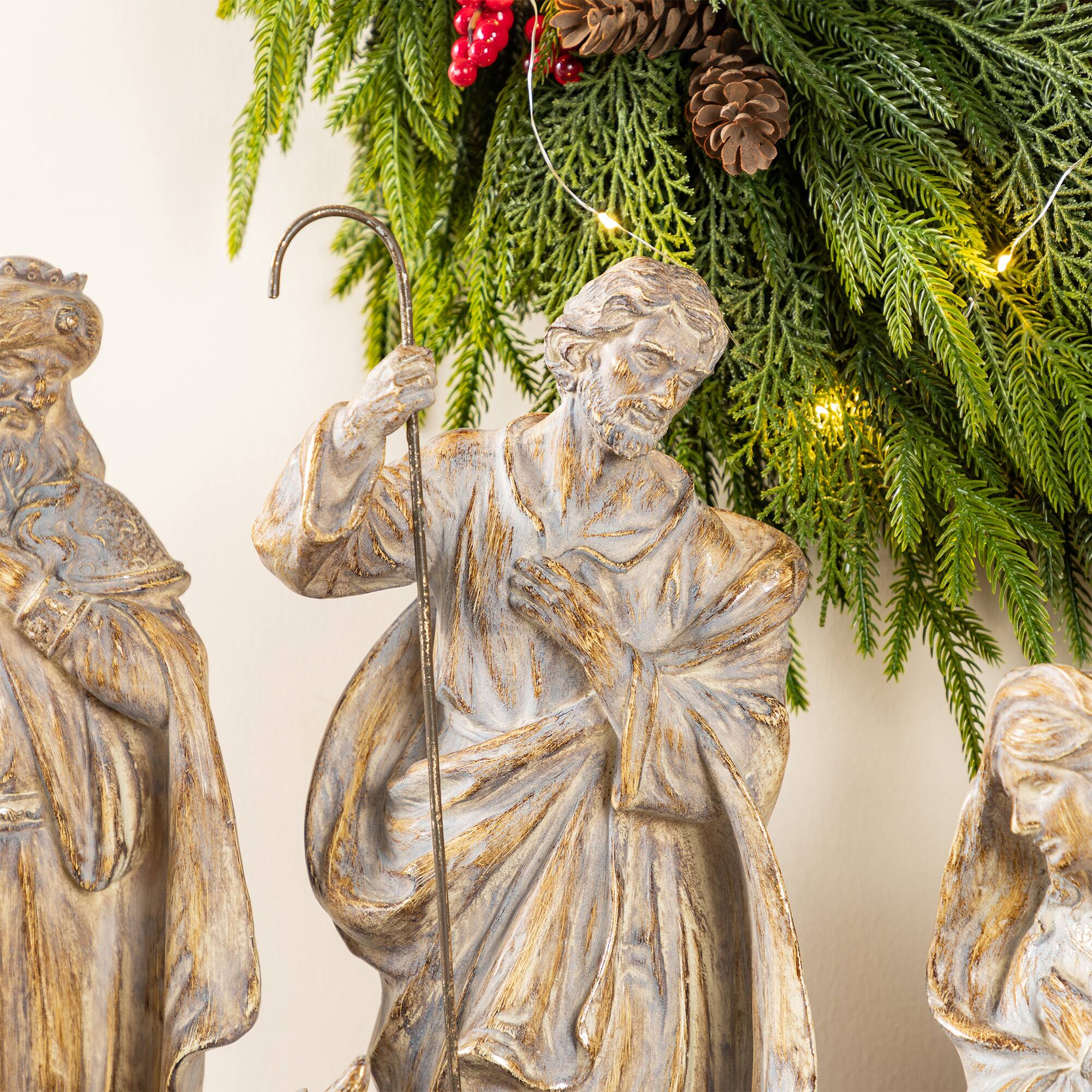 Glitzhome® 10-Piece Bronze Resin Nativity Figurine Set